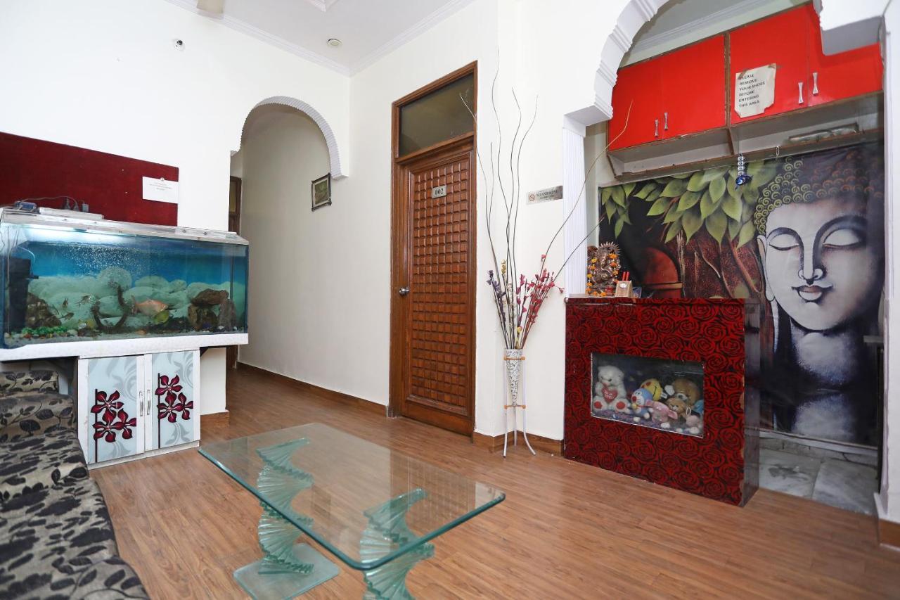 Oyo Stay The Castle Near M2K Cinemas Rohini Nowe Delhi Zewnętrze zdjęcie